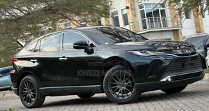 Toyota Harrier 2021 Black