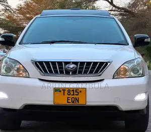 Toyota Harrier 2019 White