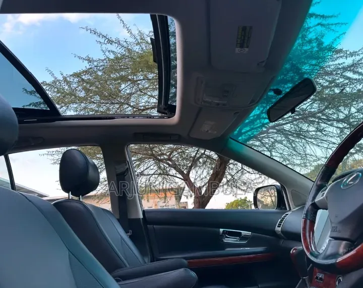Toyota Harrier 2019 White