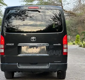 Toyota Quantum 2007 Black