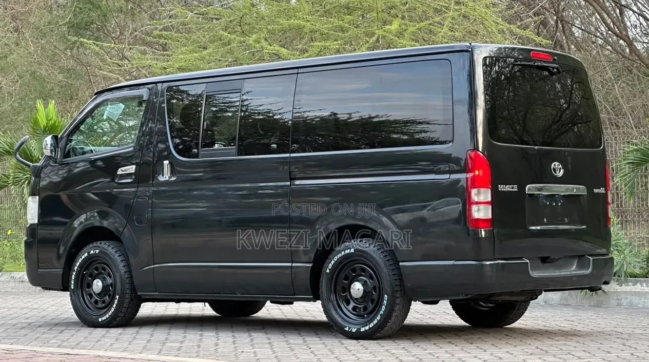 Toyota Quantum 2007 Black