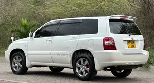 Toyota Kluger 2003 White