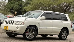Toyota Kluger 2003 White