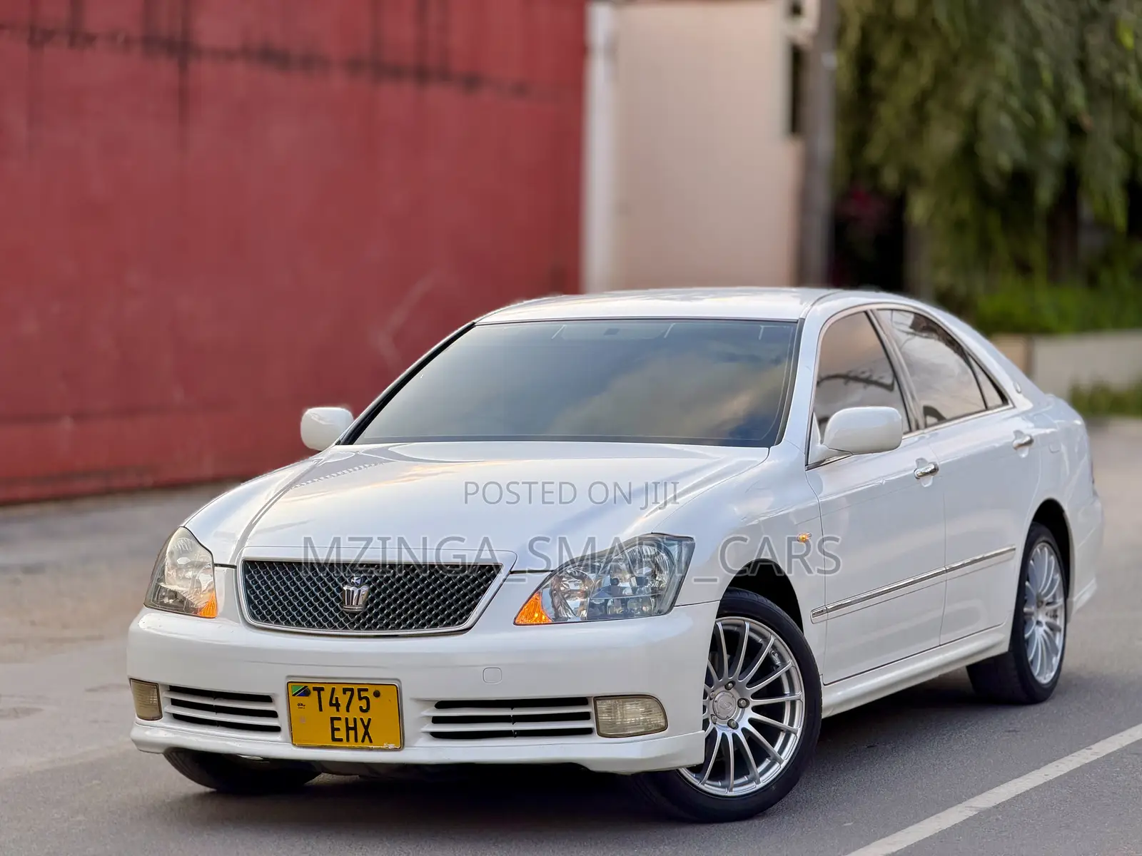 Toyota Crown Royale 2005 White