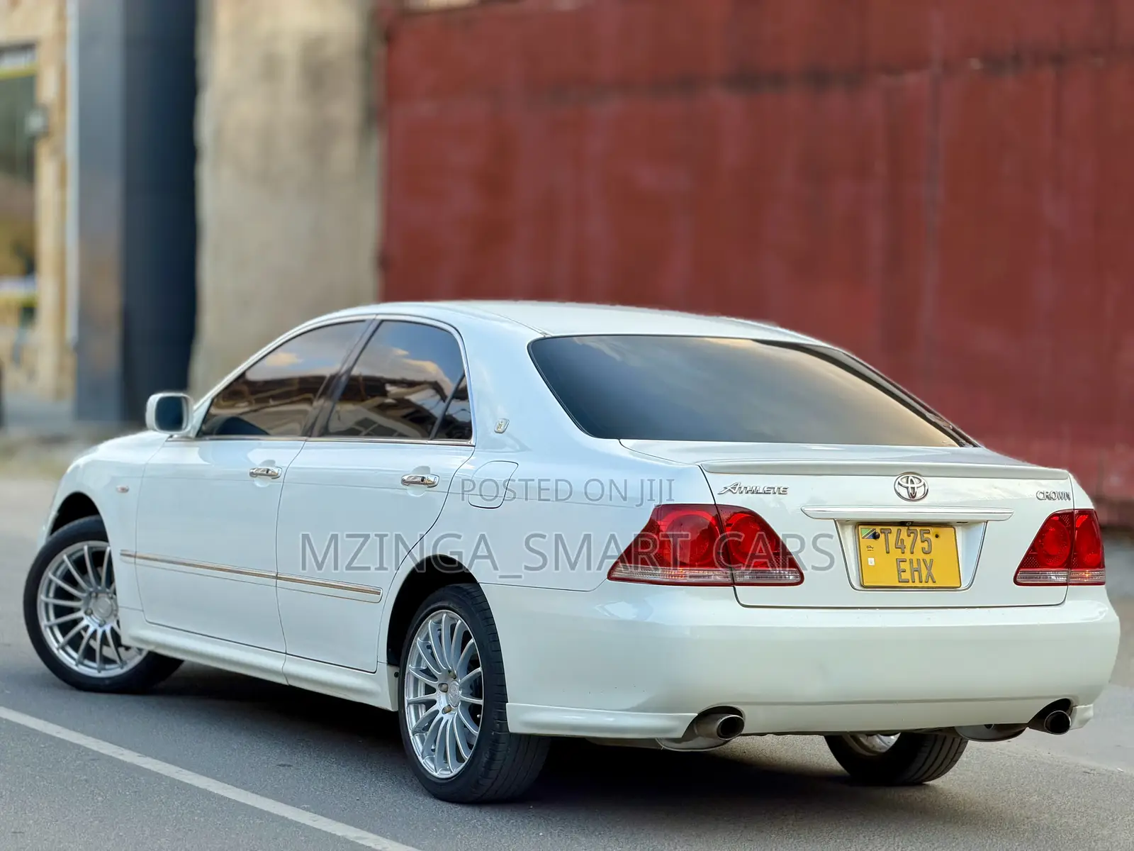 Toyota Crown Royale 2005 White