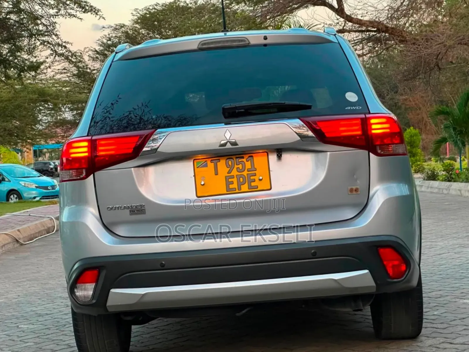 Mitsubishi Outlander 2015 Silver
