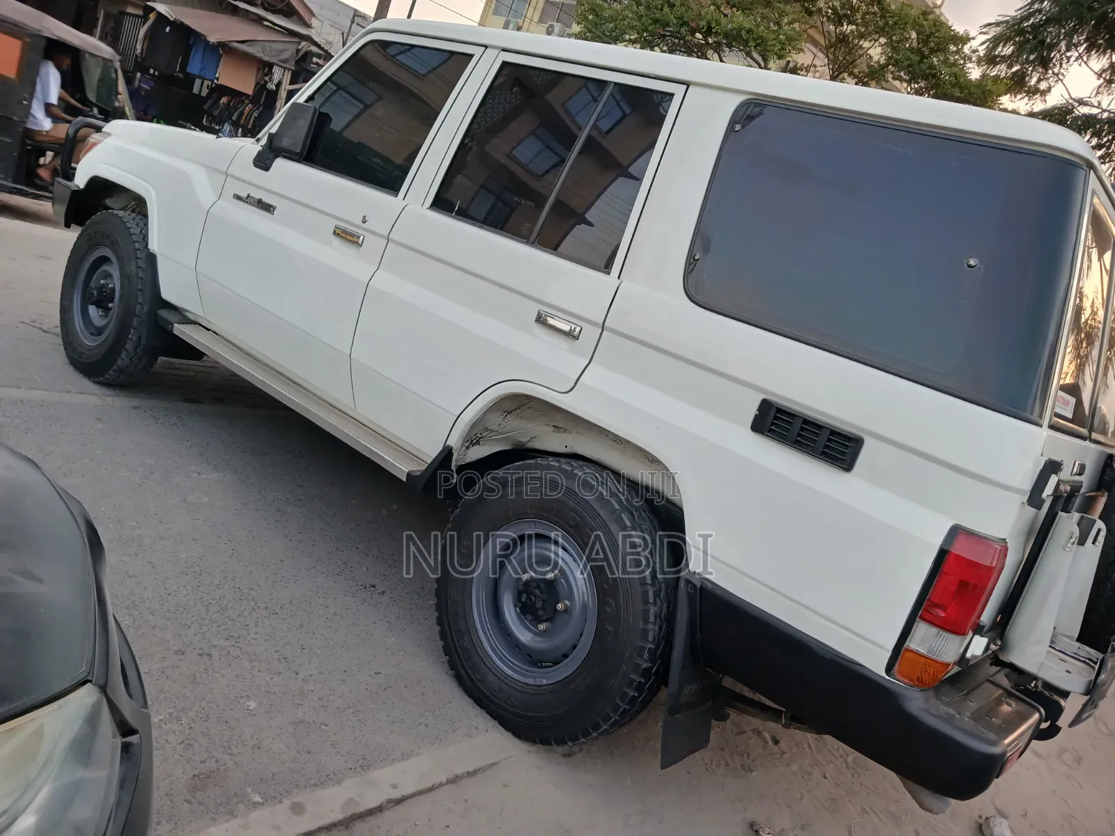 Toyota Land Cruiser 2018 White