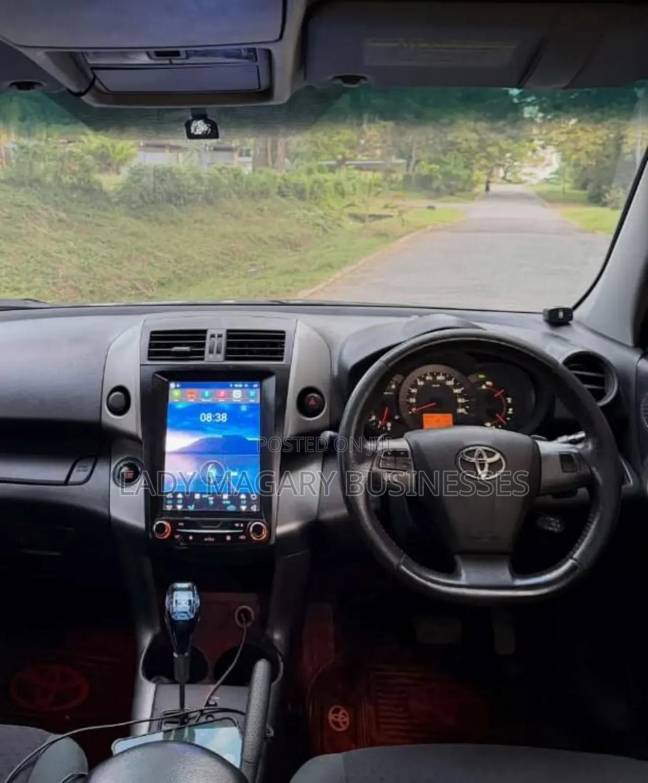 Toyota Vanguard 2010 Black