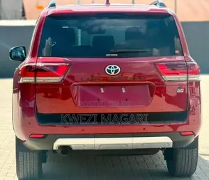 Toyota Land Cruiser 2025 Maroon