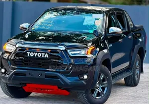 Toyota Hilux 2021 Black