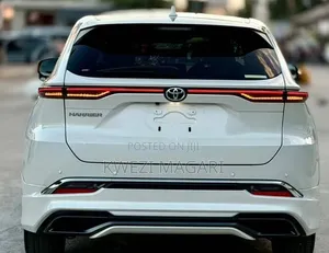 Toyota Harrier 2021 White