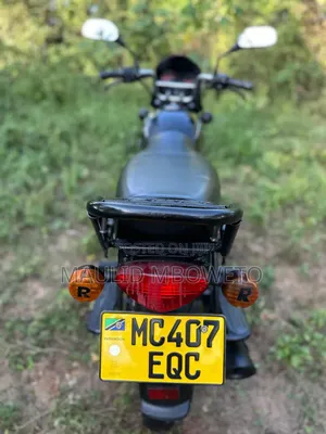 Bajaj Boxer 125 2024 Black