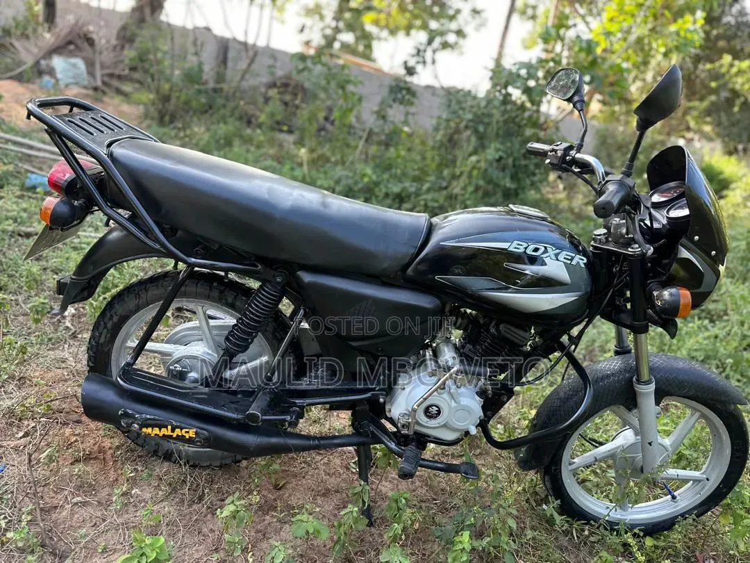 Bajaj Boxer 125 2024 Black