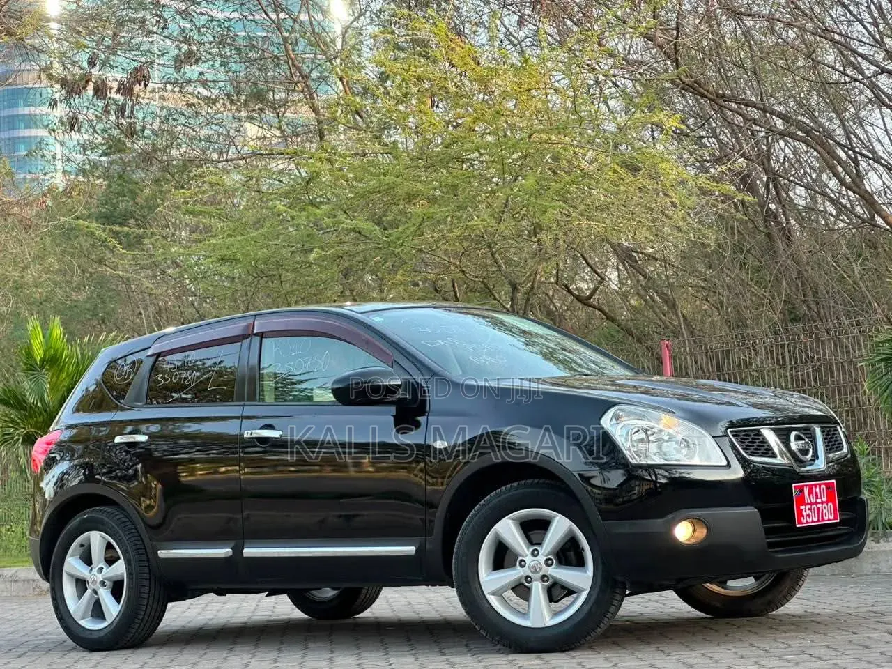 Nissan Dualis 2010 Black