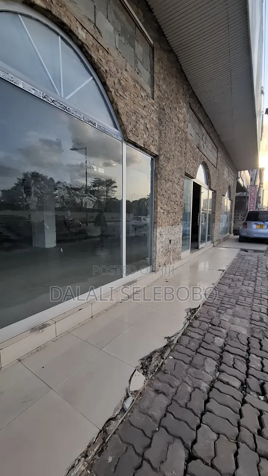 6bdrm Bungalow in Makumbusho Bus Stop, Kijitonyama for sale