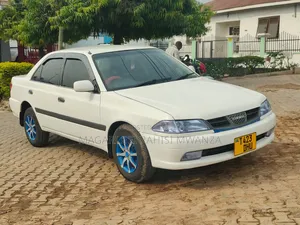 Toyota Carina 2001 White