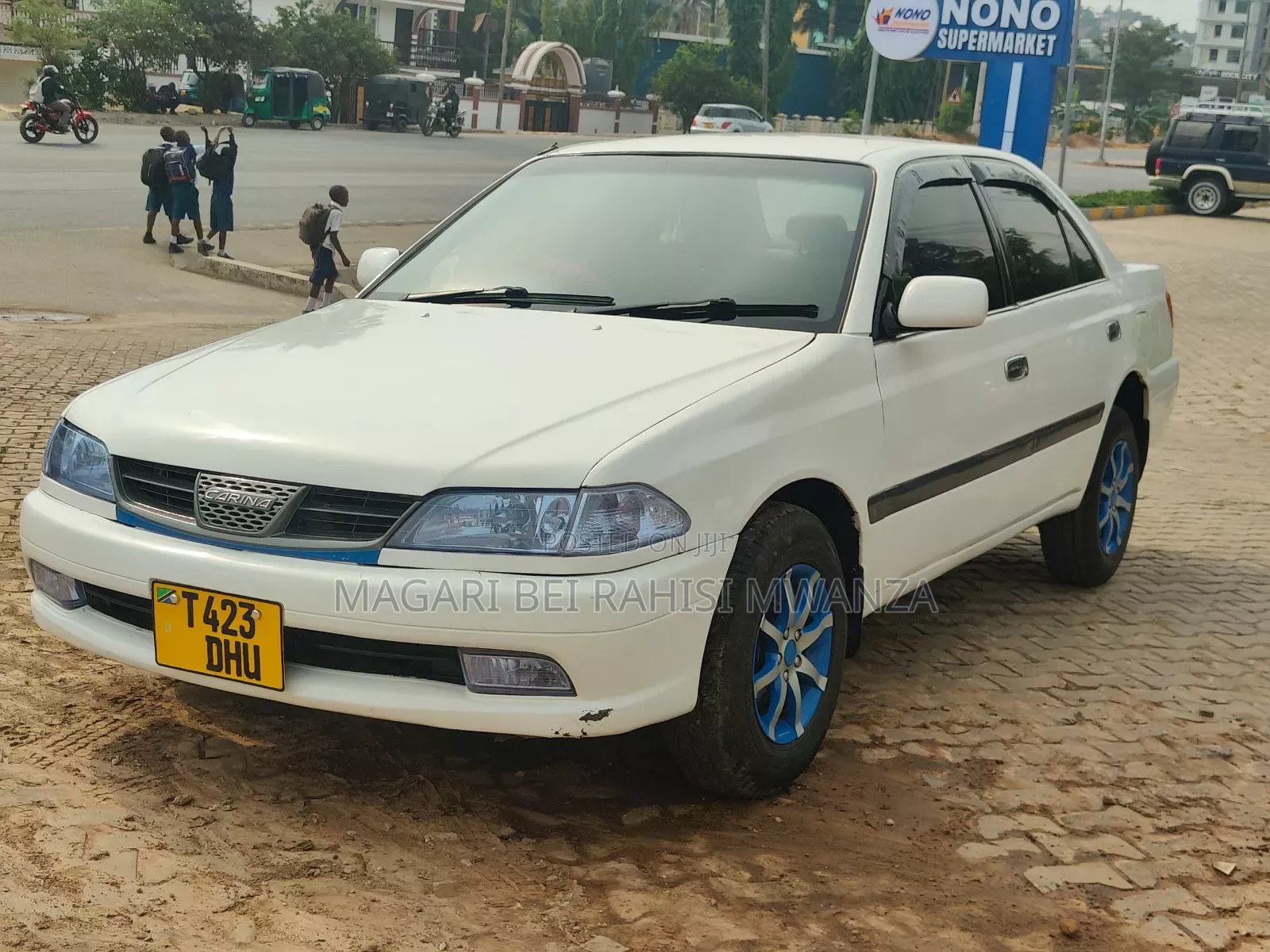 Toyota Carina 2001 White