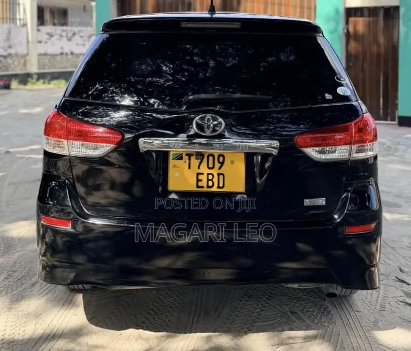 Toyota Wish 2010 Black
