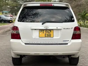 Toyota Kluger 2003 White