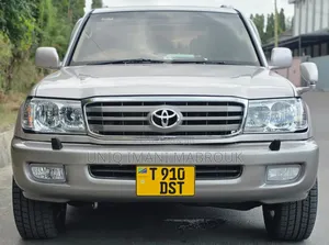 Toyota Land Cruiser 2000 Silver