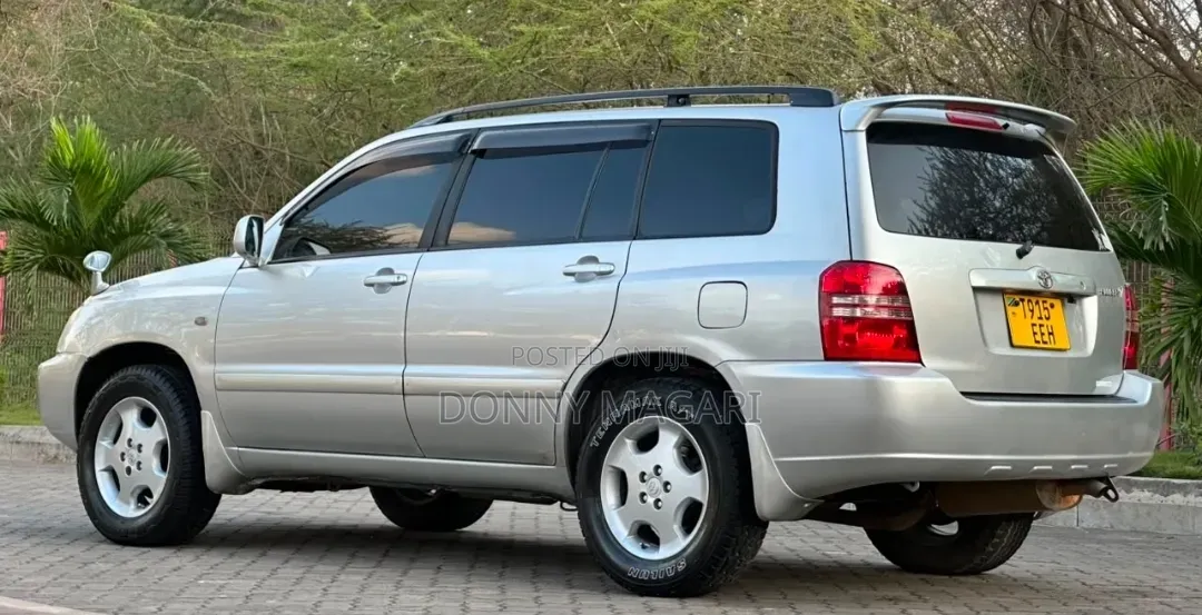 Toyota Kluger 2006 Silver