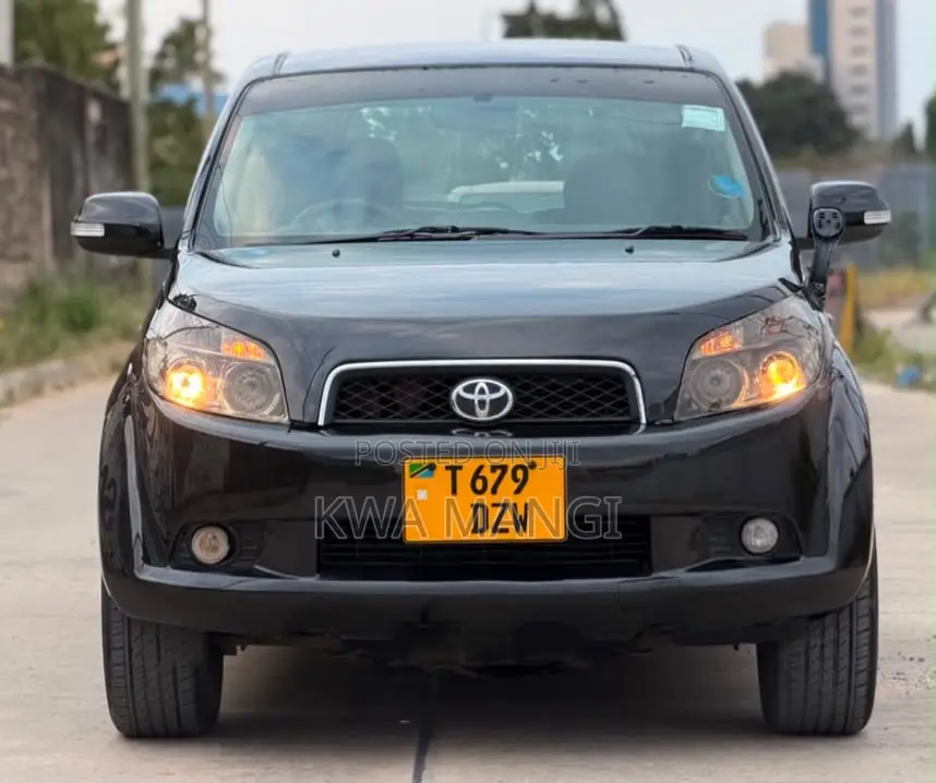 Toyota Rush 1.5 RWD 2007 Black