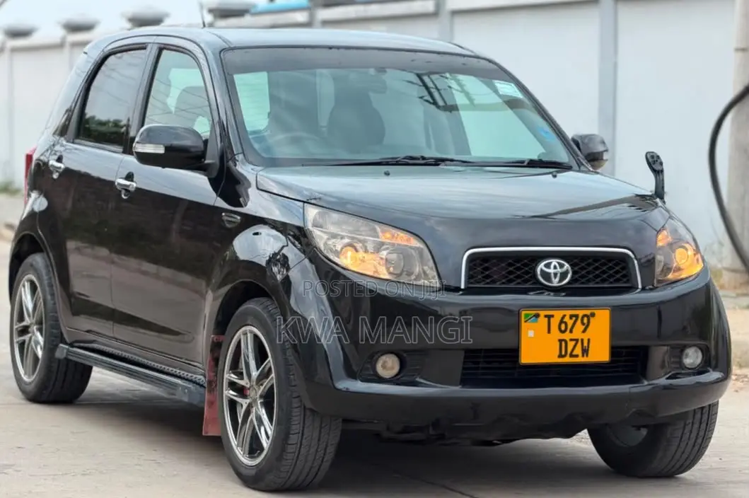 Toyota Rush 1.5 RWD 2007 Black