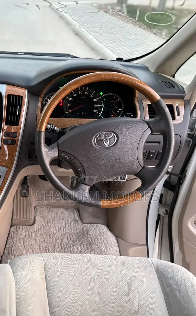 Toyota Alphard 2007 White