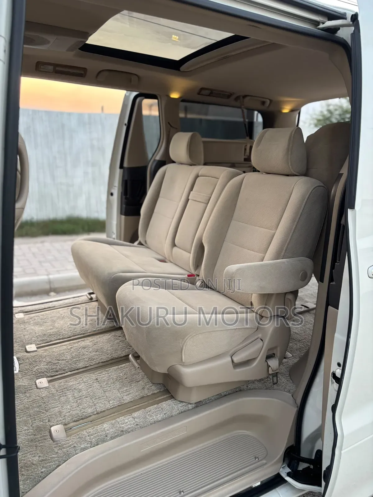 Toyota Alphard 2007 White