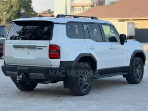 Toyota Land Cruiser Prado 2.8 2025 White