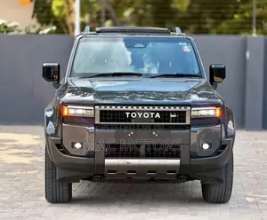 Toyota Land Cruiser Prado 2.8 2024 Gray