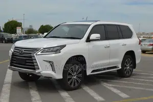 Lexus LX 570 (5 seats) AWD 2019 White