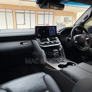 Toyota Land Cruiser 2023 Black