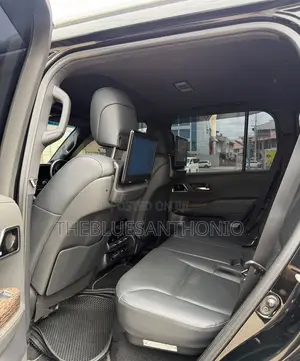 Toyota Land Cruiser 2023 Black