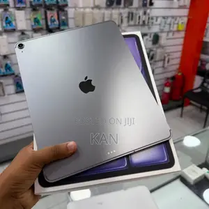 New Apple iPad Air 13 (2026) 128 GB