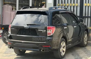 Subaru Forester 2011 Black