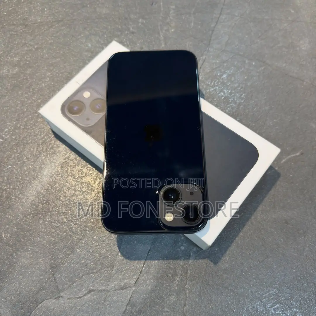 New Apple iPhone 13 128 GB Black