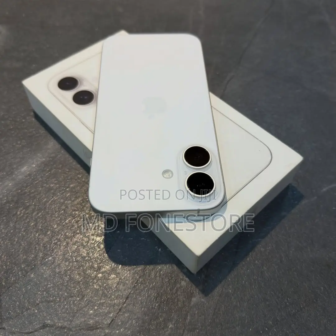 New Apple iPhone 16 256 GB White