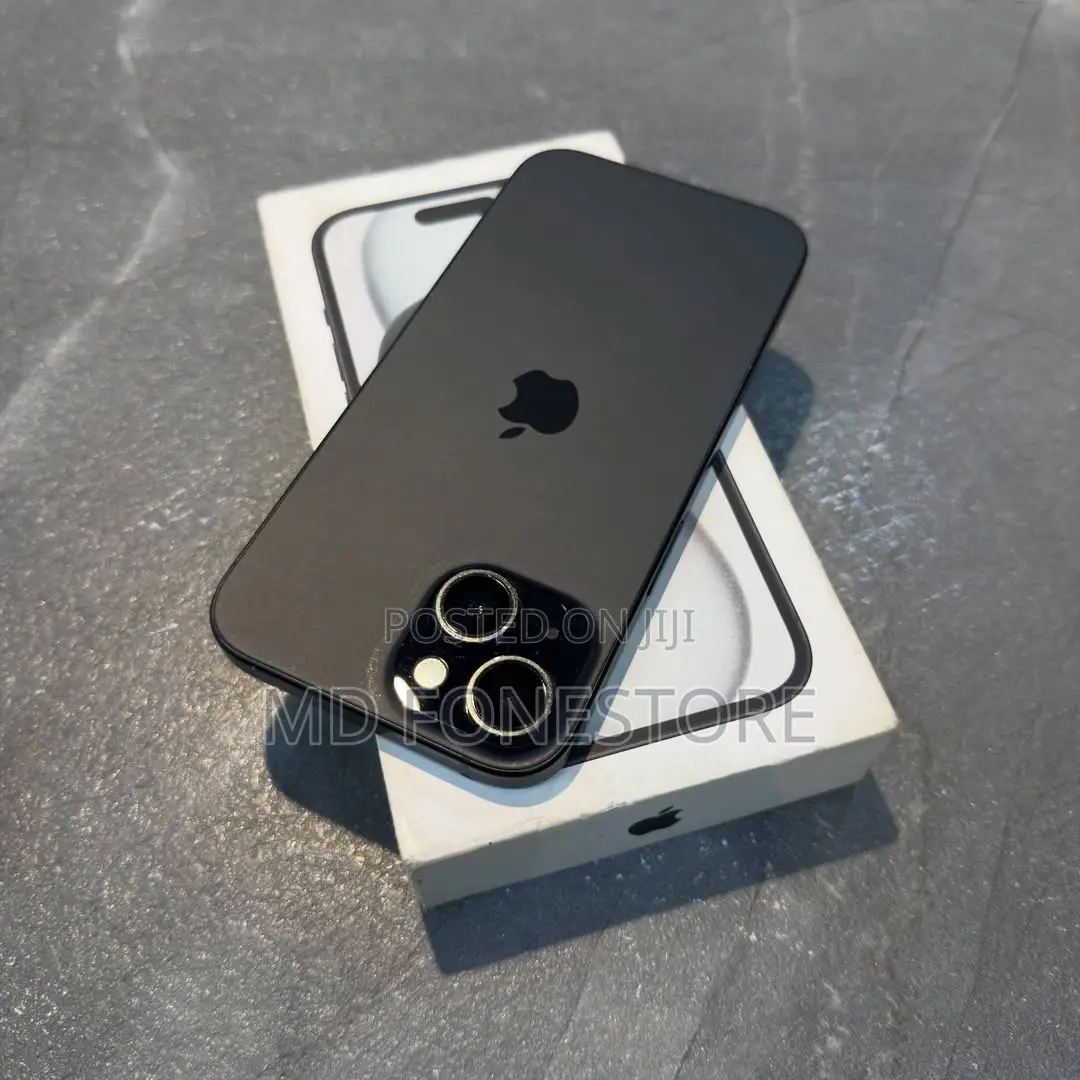 New Apple iPhone 15 256 GB Black