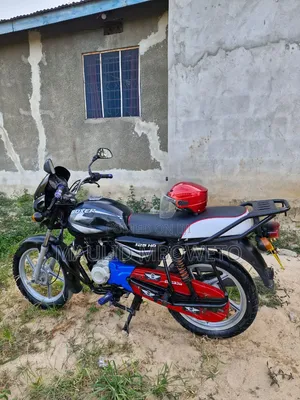 Bajaj Boxer 125 2023 Black