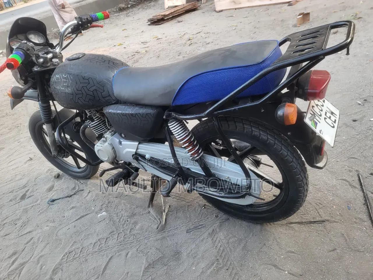 Bajaj Boxer X125 2020 Black