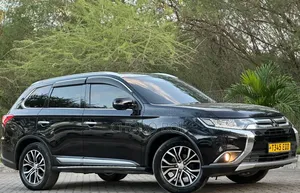 Mitsubishi Outlander 2015 Black