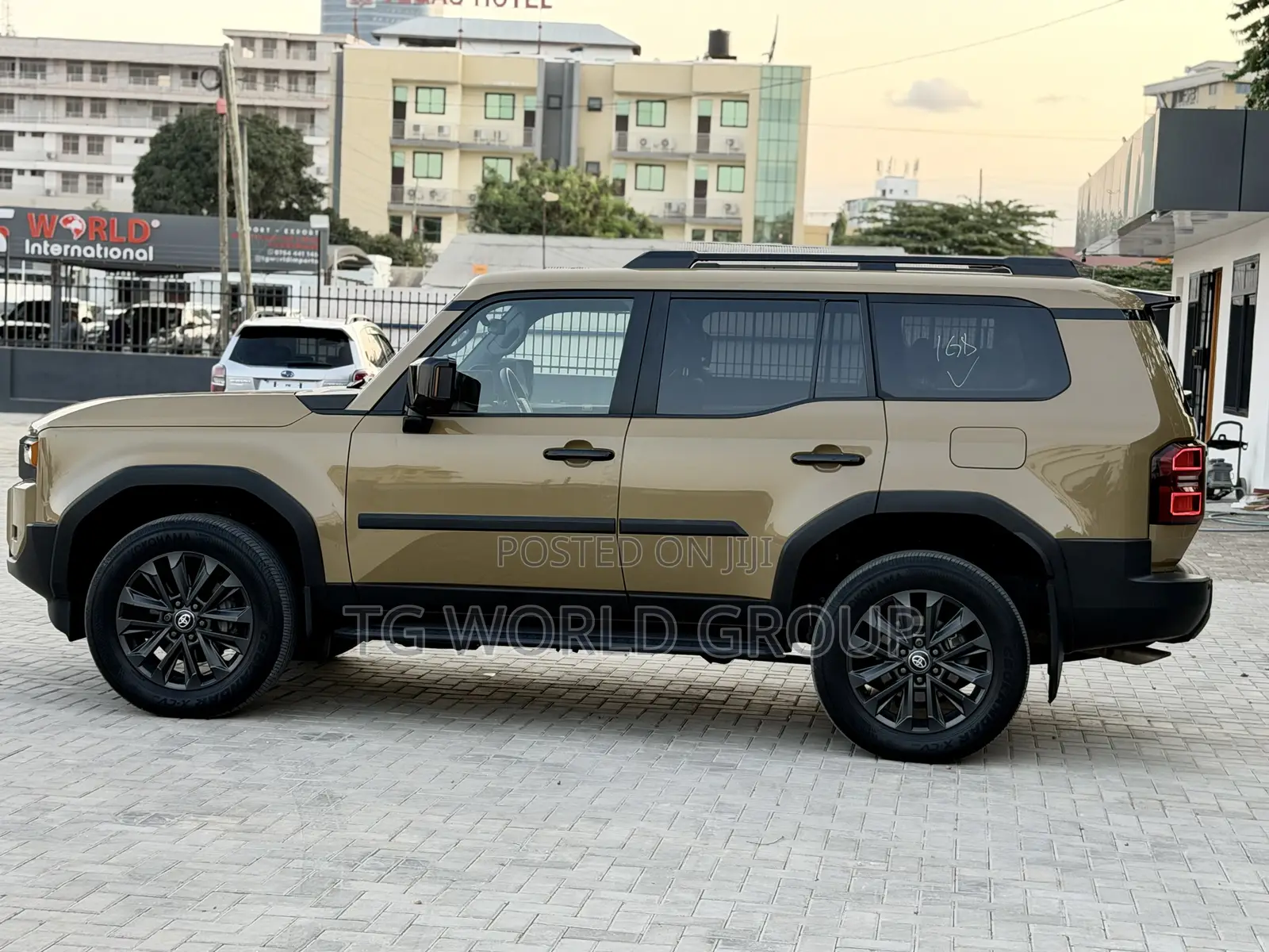 New Toyota Land Cruiser LC250 2025 Gold
