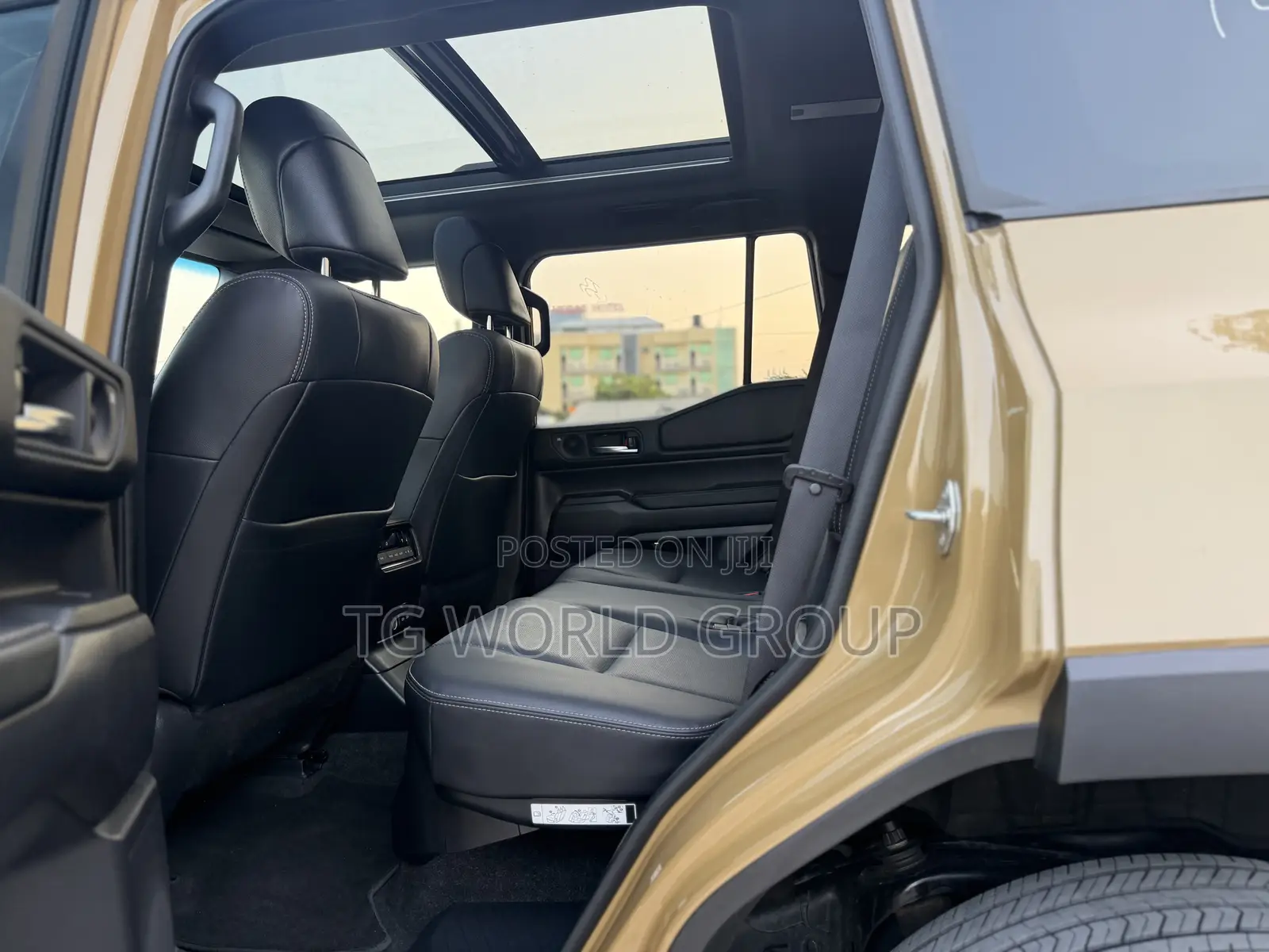 New Toyota Land Cruiser LC250 2025 Gold
