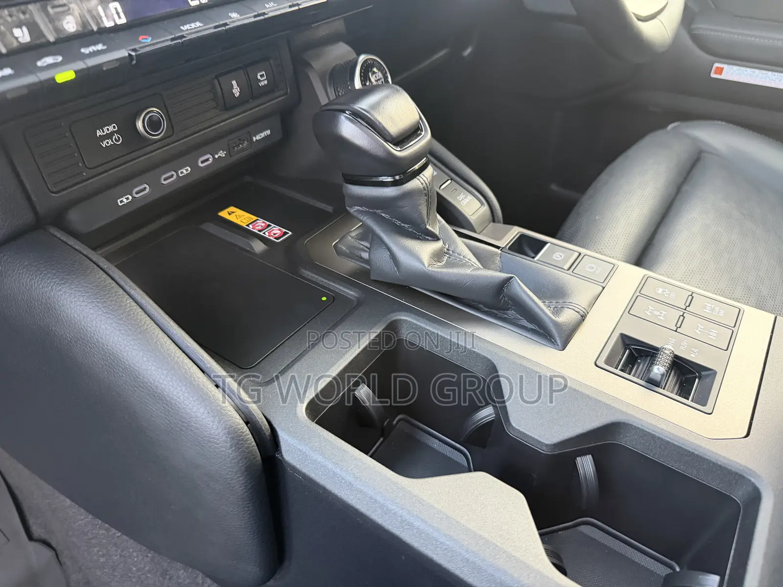 New Toyota Land Cruiser LC250 2025 Gold