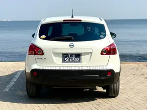 Nissan Dualis 2011 White