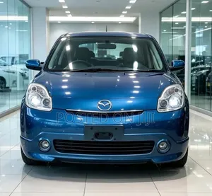 Mazda Verisa 2004 Blue