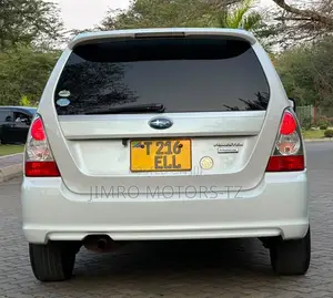 Subaru Forester 2006 White