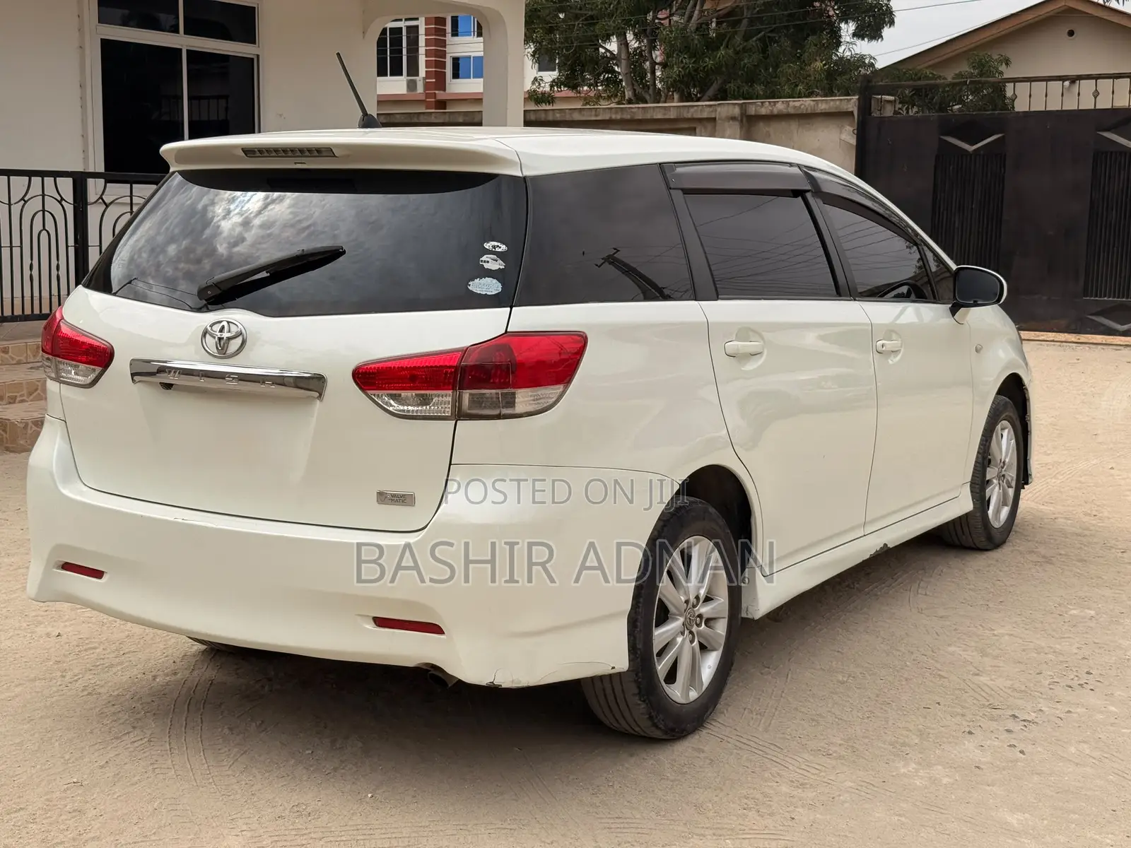 Toyota Wish 2010 White