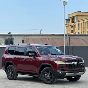 New Toyota Land Cruiser 2025 Red